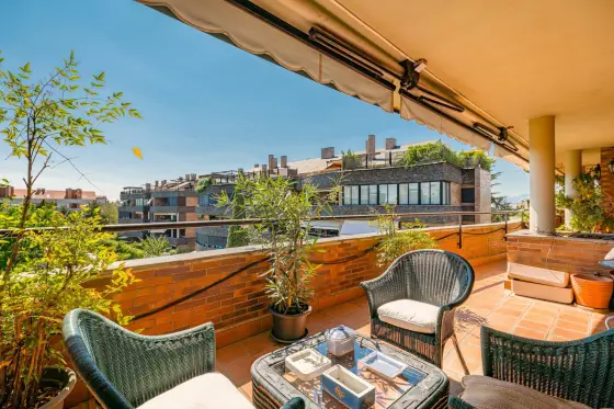 Dúplex ático en La Moraleja con gran terraza — imagen 6