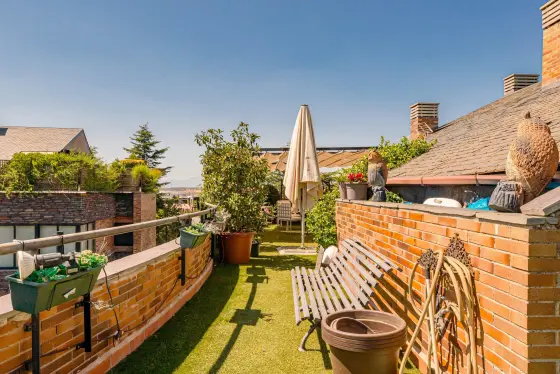 Dúplex ático en La Moraleja con gran terraza — imagen 27