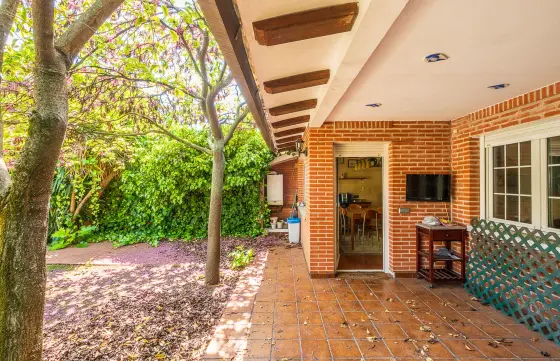 Adosado con jardín en Getafe, Sector 3 — imagen 12