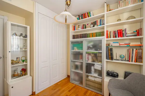 Piso de 3 habitaciones en el barrio de Retiro — imagen 4